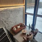 Levin Huvilompolo Chalet *