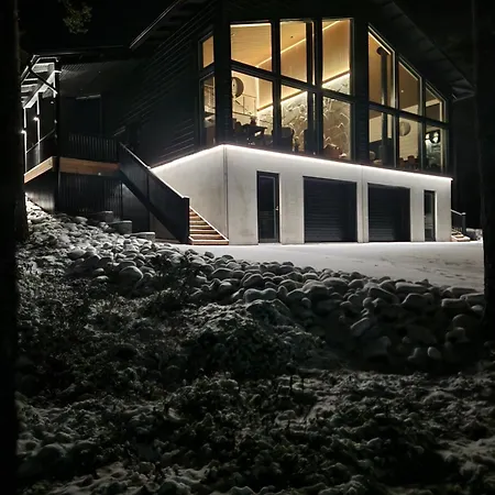 Levin Huvilompolo לוי